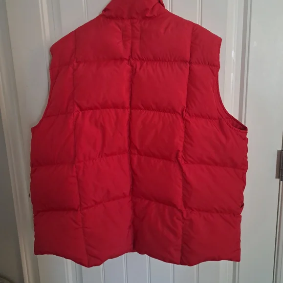 VTG Mens LANDS' END lightweight Down Puffer Vest RED XL 46-48 - Picture 3 of 7